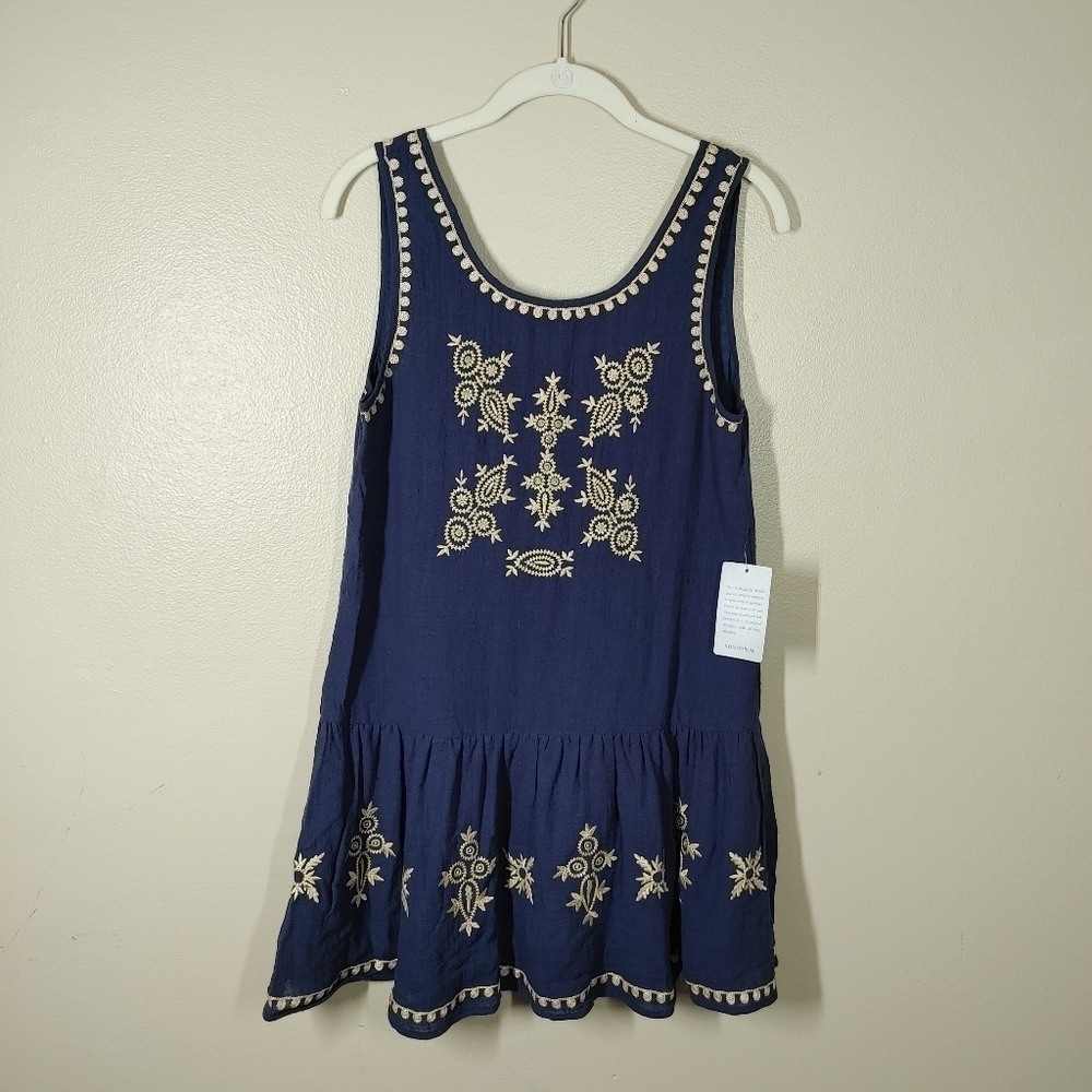 THML Navy Embroidered Sleeveless Tunic Top Medium - Picture 13 of 13